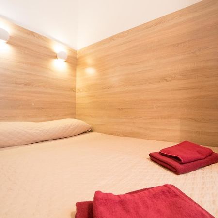 Apartment On Filatova 10/1 利沃夫 外观 照片
